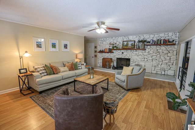 1465 Bryan Rd, Boaz, Mccracken, KY 42027