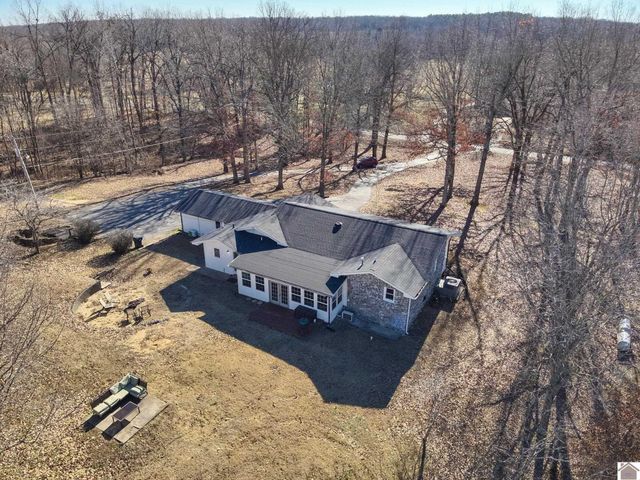 1465 Bryan Rd, Boaz, Mccracken, KY 42027