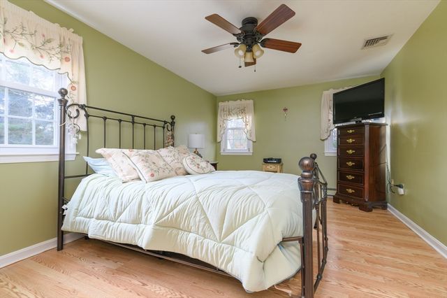 14 Daniel Teague Dr., Rockland, MA 02370