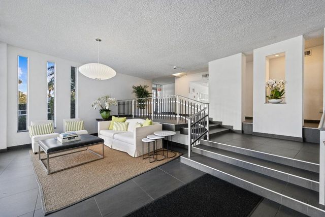 2760 S Ocean Boulevard 517, Palm Beach, FL 33480