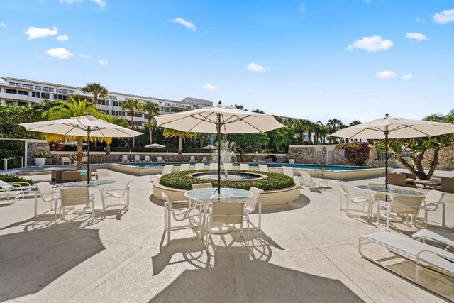 2760 S Ocean Boulevard 517, Palm Beach, FL 33480