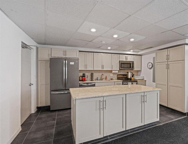 2760 S Ocean Boulevard 517, Palm Beach, FL 33480