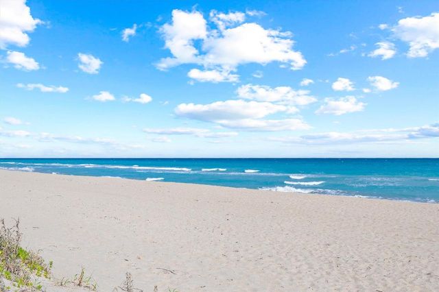 2760 S Ocean Boulevard 517, Palm Beach, FL 33480