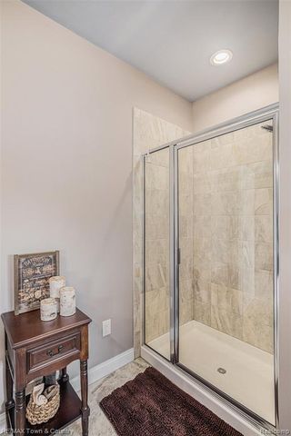 1535 Woodlake Lane, Grand Blanc, MI 48439
