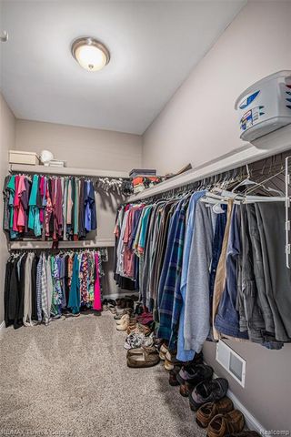 1535 Woodlake Lane, Grand Blanc, MI 48439