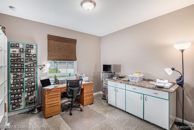 1535 Woodlake Lane, Grand Blanc, MI 48439