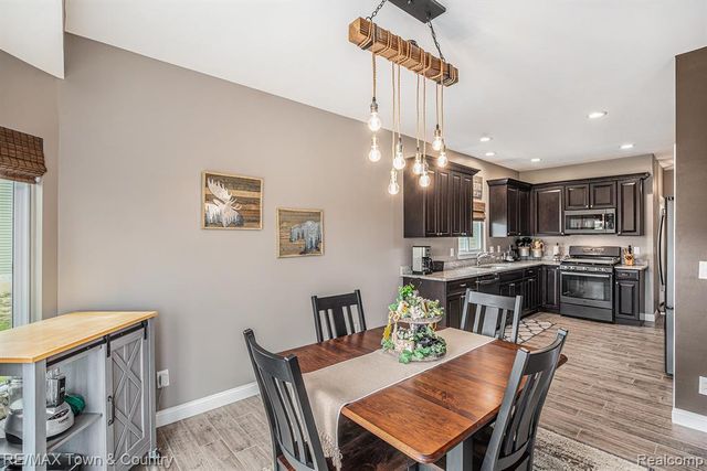 1535 Woodlake Lane, Grand Blanc, MI 48439