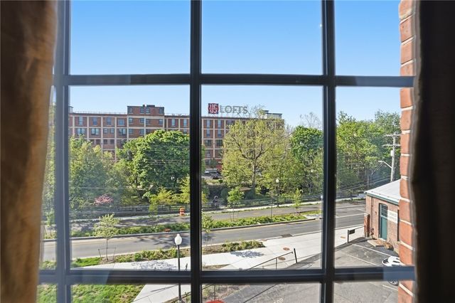 532 KINSLEY Avenue 303, Providence, RI 02909