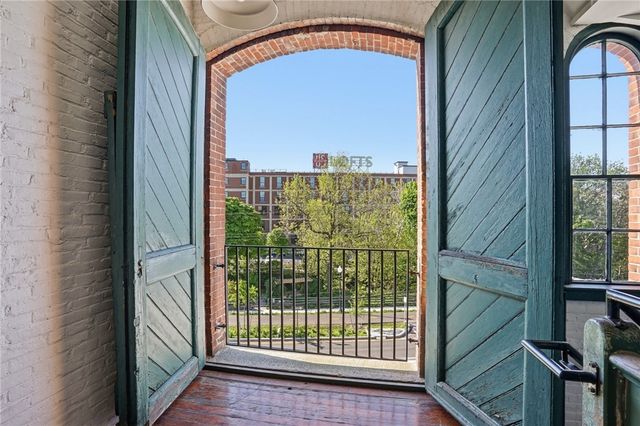 532 KINSLEY Avenue 303, Providence, RI 02909