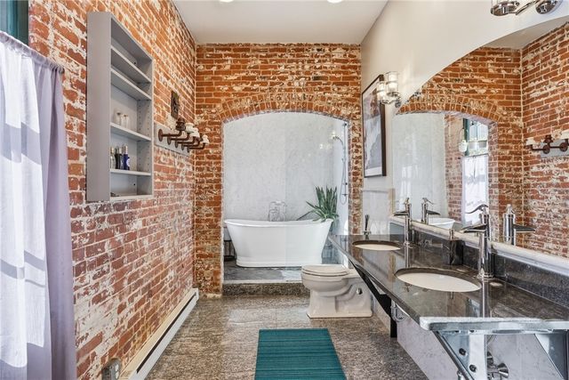 532 KINSLEY Avenue 303, Providence, RI 02909