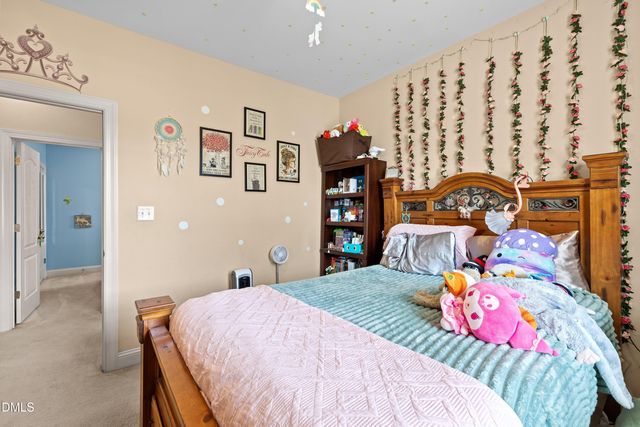 86 Thornhill Court, Clayton, NC 27520