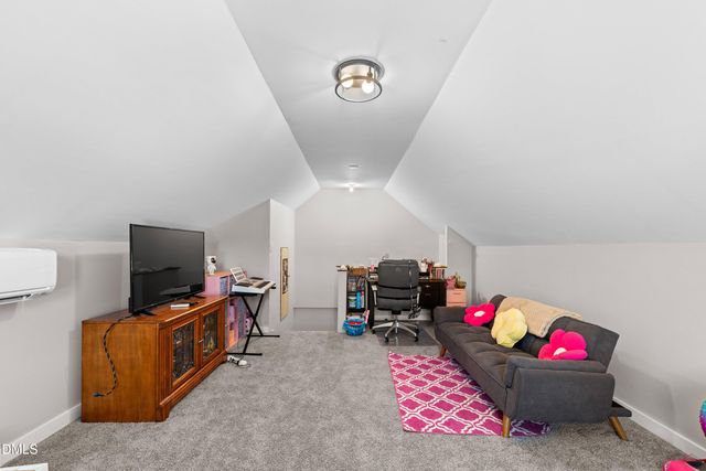 86 Thornhill Court, Clayton, NC 27520