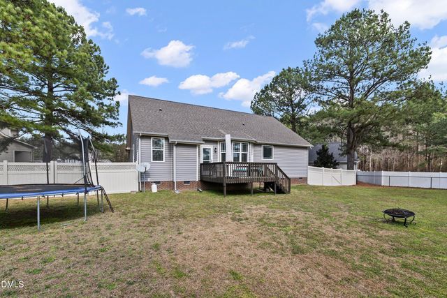 86 Thornhill Court, Clayton, NC 27520