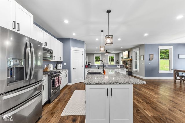 4763 N Nature Hills Lane, Martinsville, IN 46151