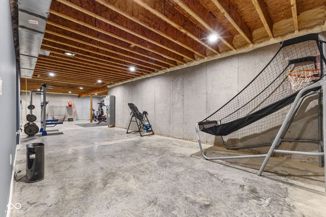 4763 N Nature Hills Lane, Martinsville, IN 46151