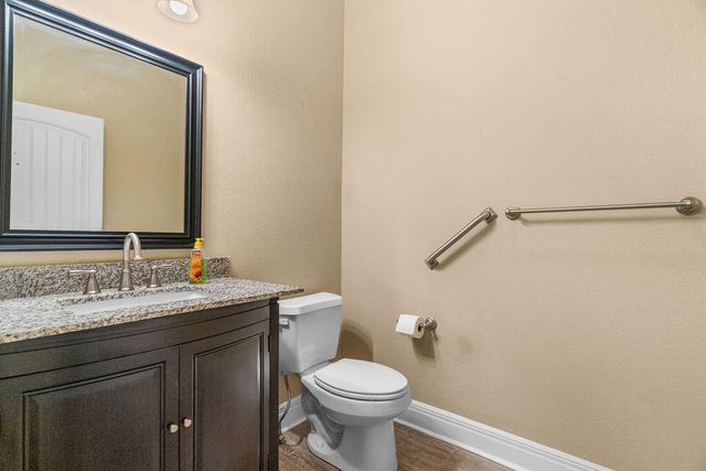 218 Vacation Ln 7, Reeds Spring, MO 65737