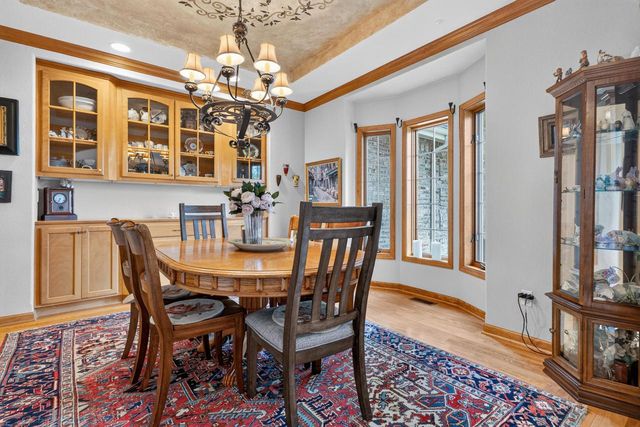 1411 Windy Knoll DRIVE, Hubertus, WI 53033