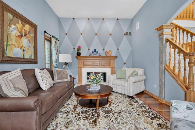 1411 Windy Knoll DRIVE, Hubertus, WI 53033