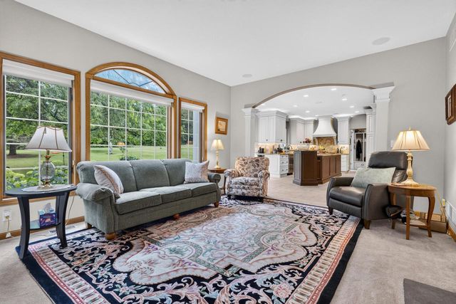 1411 Windy Knoll DRIVE, Hubertus, WI 53033