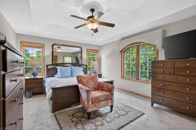 1411 Windy Knoll DRIVE, Hubertus, WI 53033