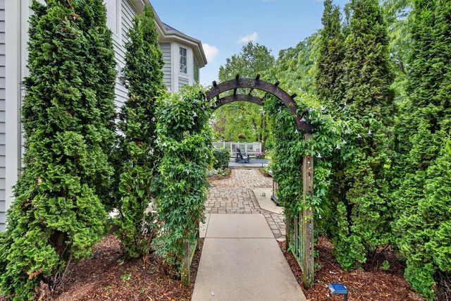 1411 Windy Knoll DRIVE, Hubertus, WI 53033