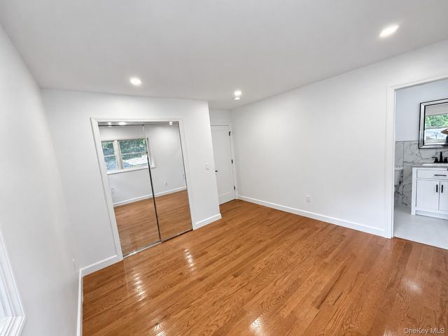 82 Ocean Avenue, Northport, NY 11768