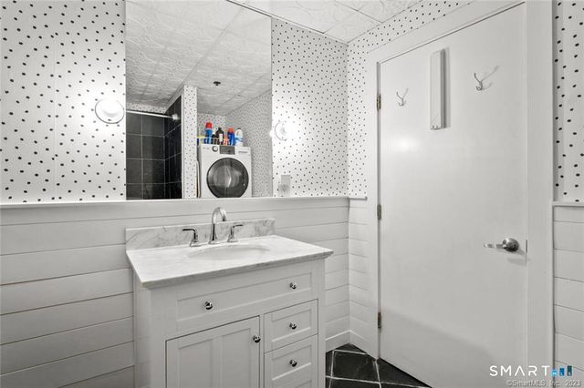 881 Lafayette Boulevard 1D, Bridgeport, CT 06604