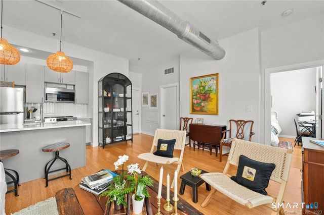 881 Lafayette Boulevard 1D, Bridgeport, CT 06604