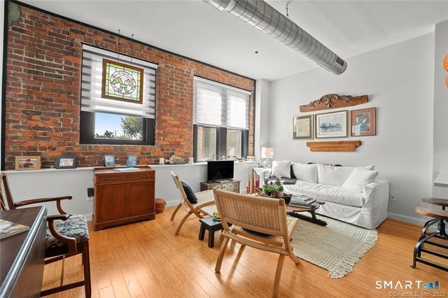 881 Lafayette Boulevard 1D, Bridgeport, CT 06604