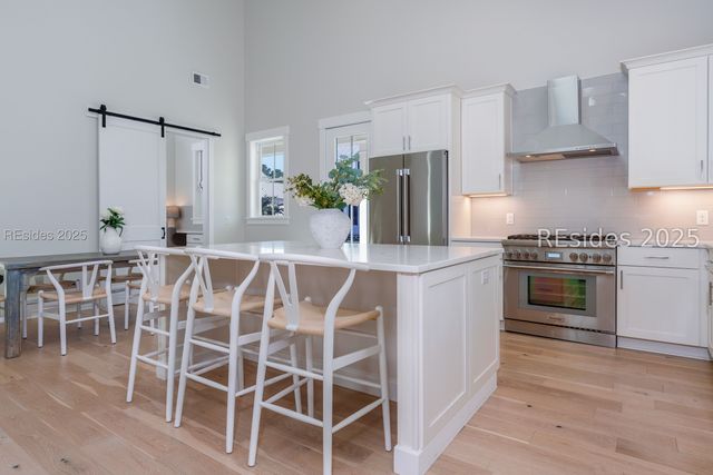 2 Thunderstorm Ln, Bluffton, SC 29910