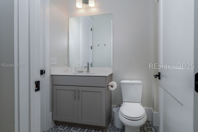 2 Thunderstorm Ln, Bluffton, SC 29910