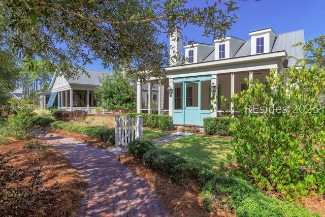 2 Thunderstorm Ln, Bluffton, SC 29910