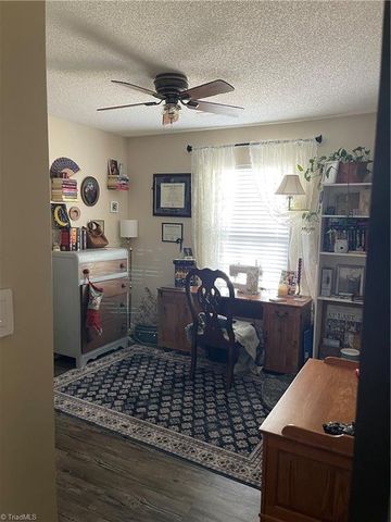 705 eagle point Drive, Kernersville, NC 27284