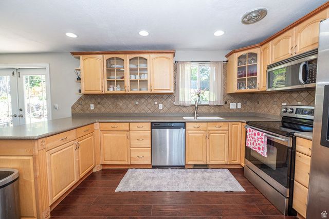 781 LAVINA DR, South Ogden, UT 84403