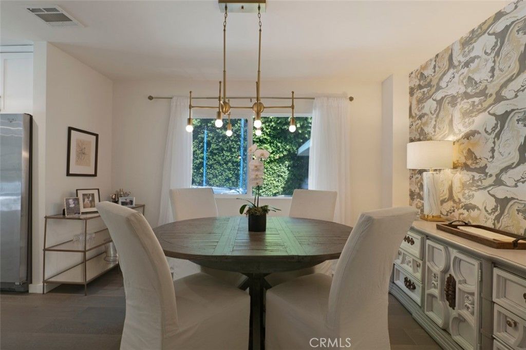 4527 Santa Lucia Drive, Woodland Hills, CA 91364 — photo 5