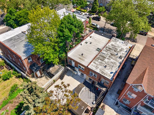 48-10 66th Street, Woodside, NY 11377