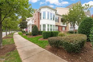 10510 Sablewood Drive 206, Raleigh, NC 27617