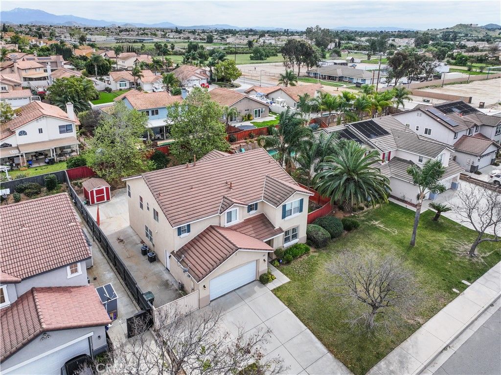 Image 2 of property listing at 9334 Meadow Lane, Riverside, CA 92508