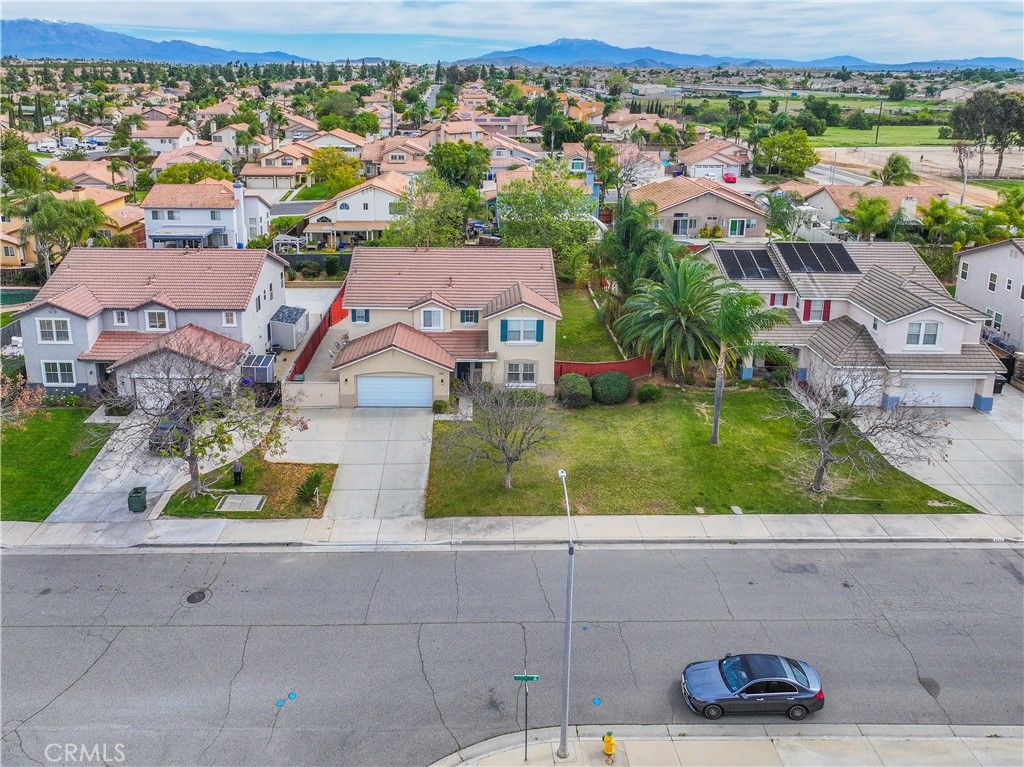 Image 25 of property listing at 9334 Meadow Lane, Riverside, CA 92508