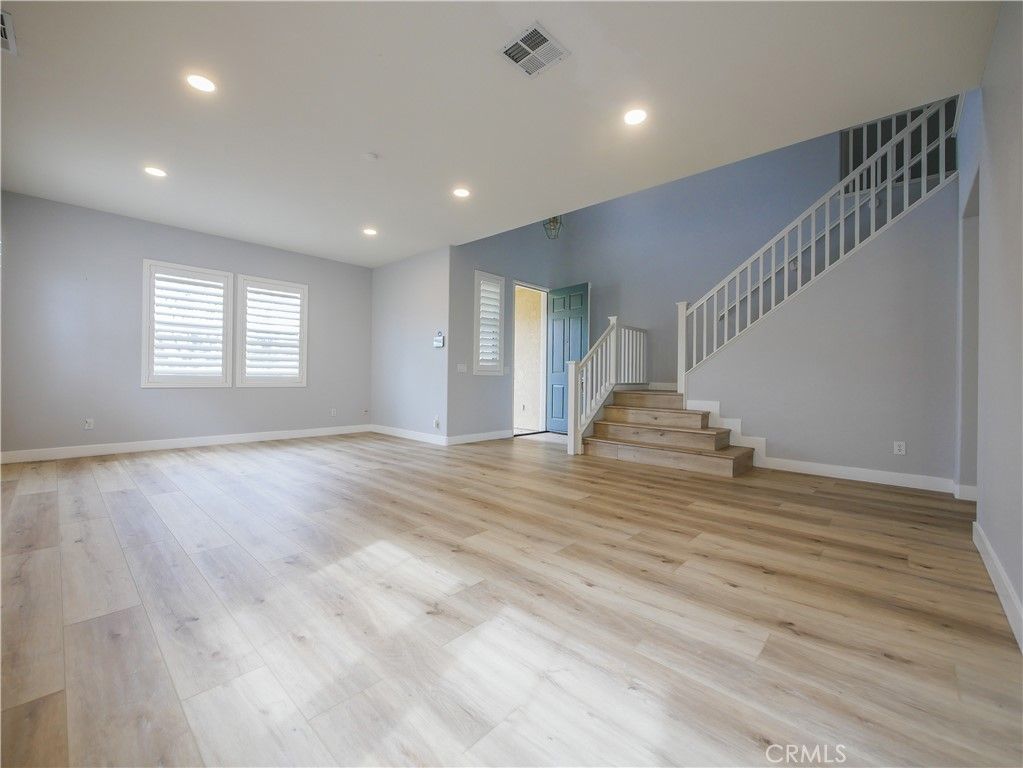 Image 3 of property listing at 9334 Meadow Lane, Riverside, CA 92508