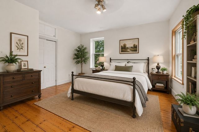 10 Eldridge Pl, Chelsea, MA 02150