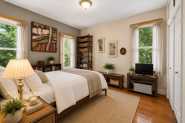 10 Eldridge Pl, Chelsea, MA 02150