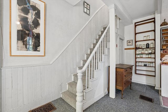 10 Eldridge Pl, Chelsea, MA 02150