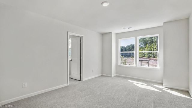 1564 Amberview Lane, Kernersville, NC 27284