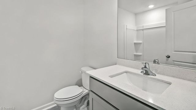 1564 Amberview Lane, Kernersville, NC 27284