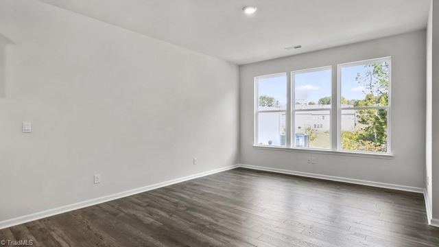 1564 Amberview Lane, Kernersville, NC 27284