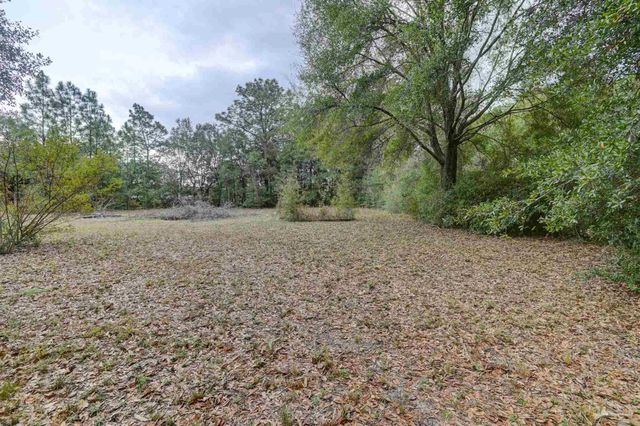 5755 Azalea Ave, Milton, FL 32570