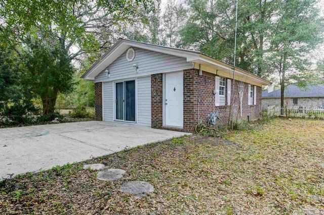 5755 Azalea Ave, Milton, FL 32570