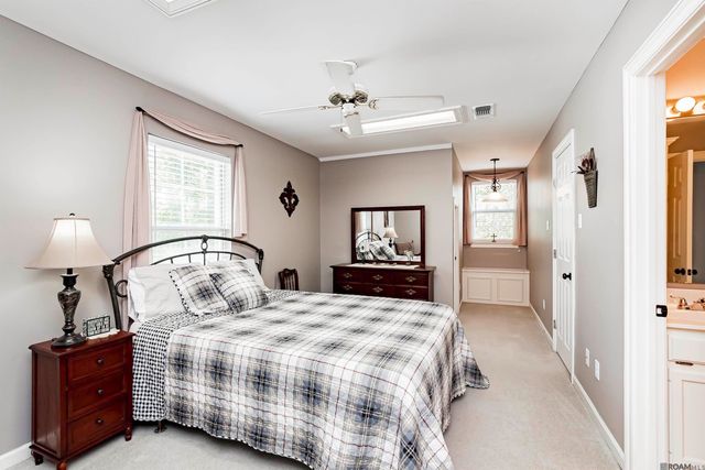 17534 Summerfield Rd North, Prairieville, LA 70769