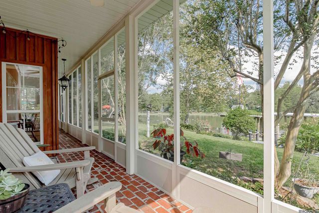 17534 Summerfield Rd North, Prairieville, LA 70769